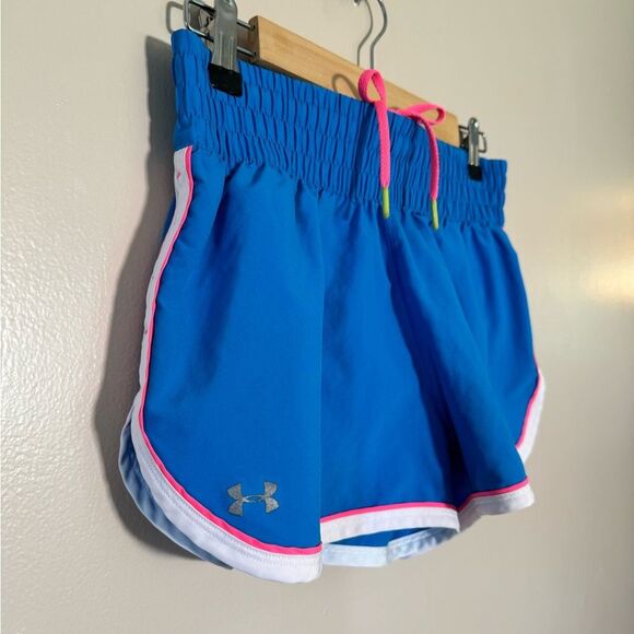 SALE! Women’s Blue Under Armour Athletic Shorts Size S VGUC - Picture 3 of 6